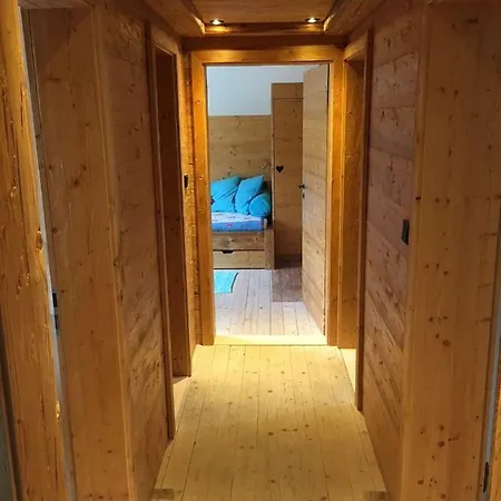 Haus Iris Semesterbostad *